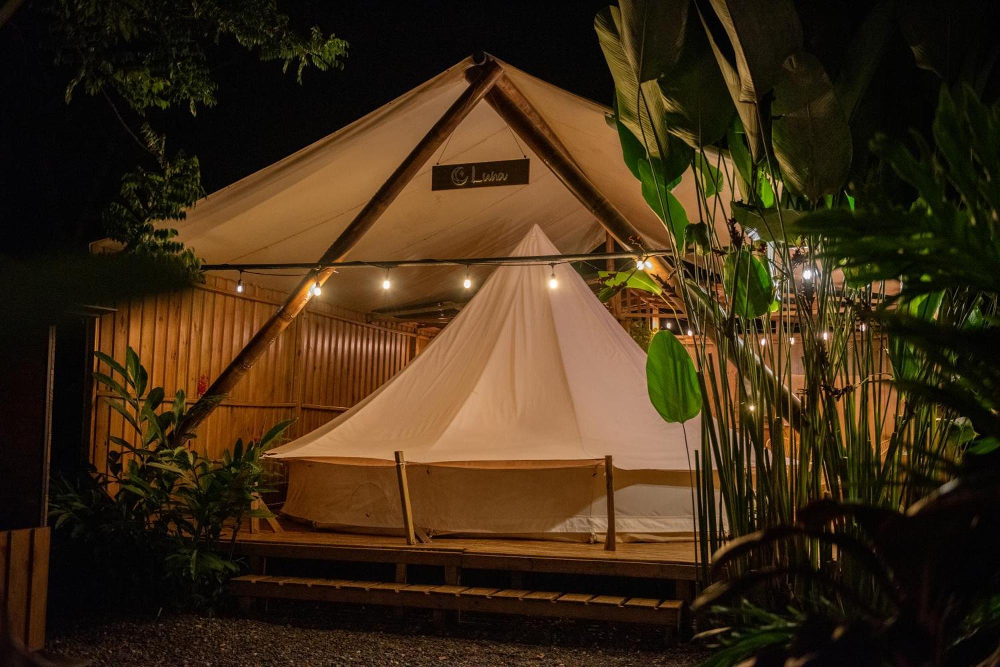 Seren Glamping (Adults Only) Uvita Exterior photo